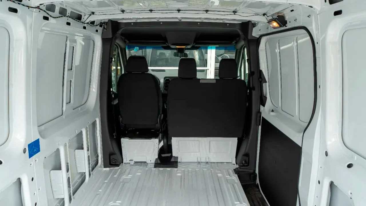 alemautos-mercedes-benz-sprinter-315-panel-tapiceria Mercedes-benz-alemautos-interior-tooltip-3-sprinter