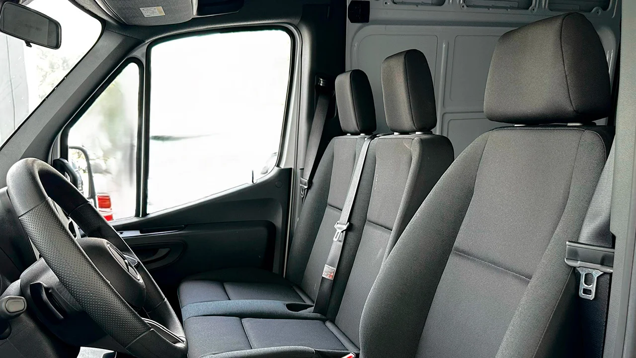 alemautos-mercedes-benz-esprinter-314-asientos