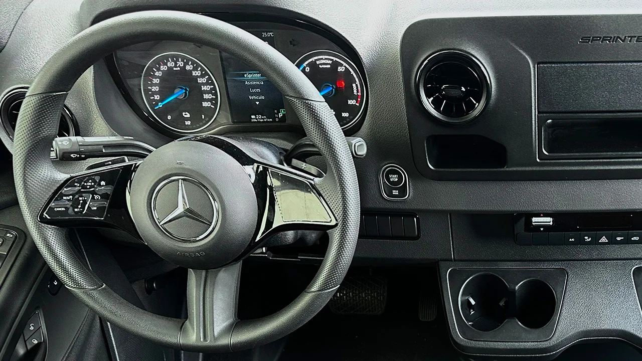 alemautos-mercedes-benz-esprinter-314-volante